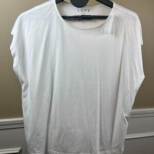 NWT LOFT Modern Wedge Tee - XL